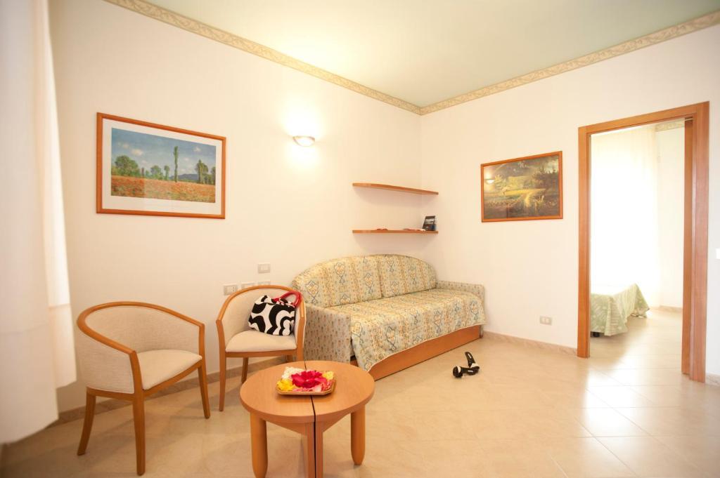 Oasiclub Hotel Vieste Room photo